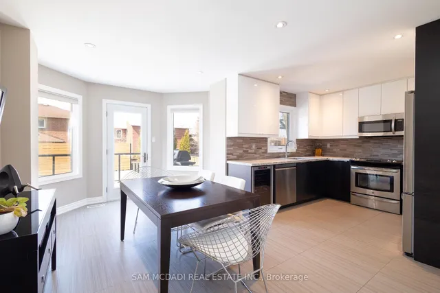 Additional image 6 of 1555 Sir Monty's Dr