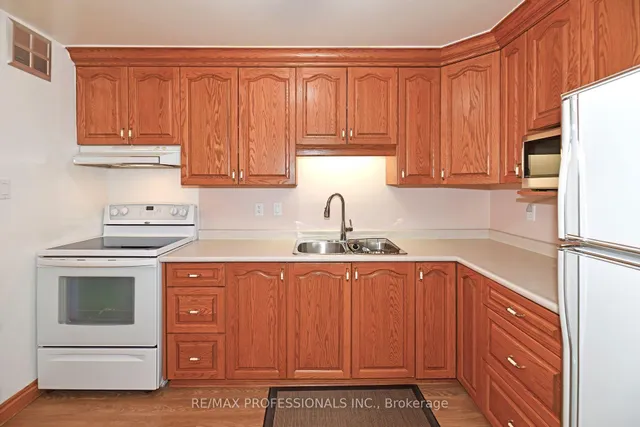 Additional image 14 of 475 The West Mall N/A Unit 417
