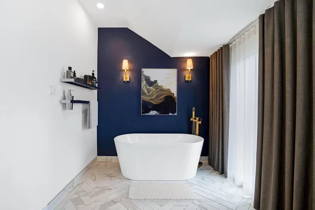 Additional image 14 of 58 Elm Ave Unit TH4