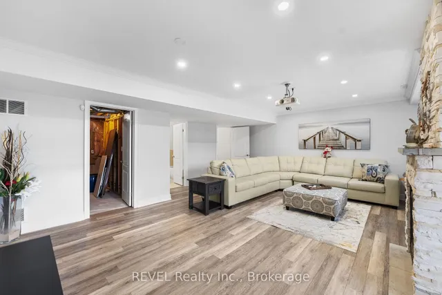 Additional image 17 of 31 Sunvale Pl Unit 20