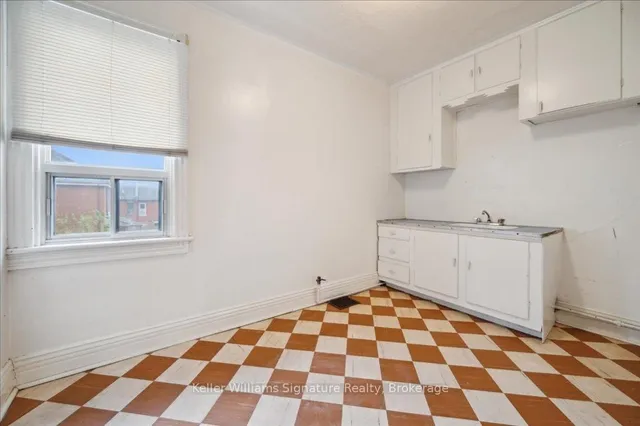 Additional image 23 of 310 Catharine St