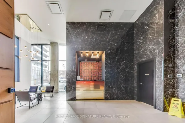 Additional image 25 of 30 Baseball Pl Unit 605