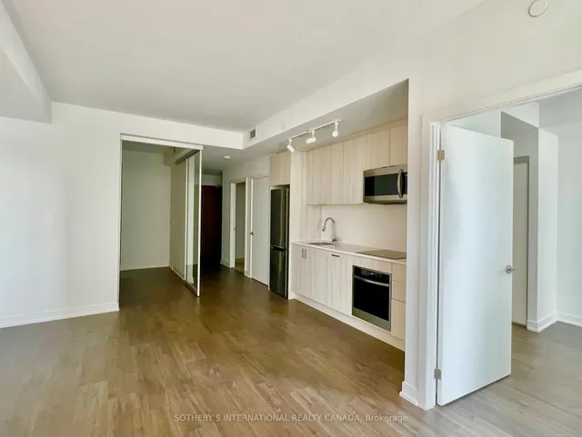 Additional image 9 of 1926 Lakeshore Blvd Unit 2712