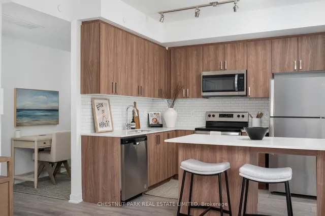 Additional image 9 of 4045 Hickory Dr Unit 9