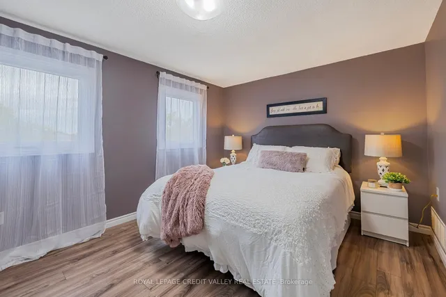 Additional image 4 of 65 Martindale Cres