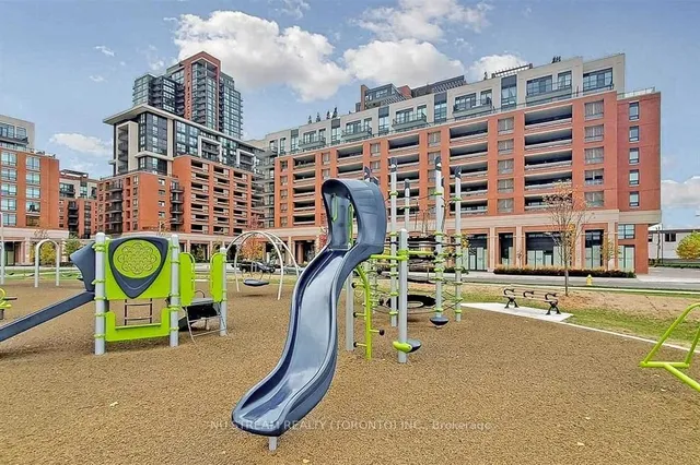 Additional image 40 of 3091 Dufferin St Unit 613