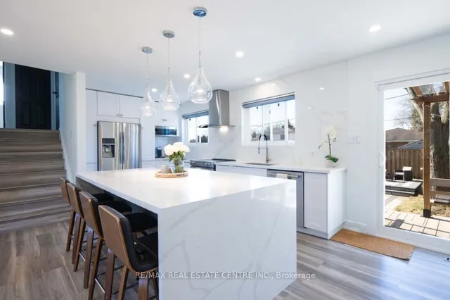 Additional image 21 of 656 Meadow Lane