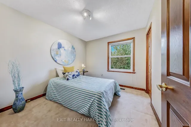 Additional image 16 of 25 McLaughlin Rd