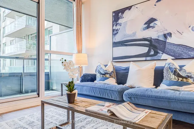 Additional image 33 of 25 Lower Simcoe St Unit 627