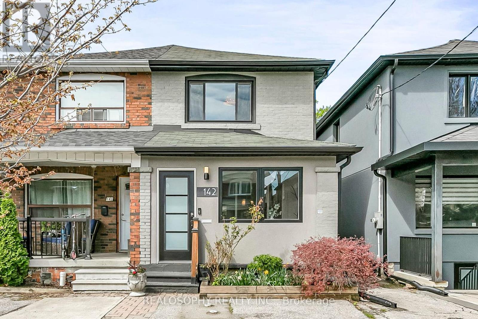 142 ATLAS AVENUE|Toronto (Oakwood Village), Ontario M6C3P5