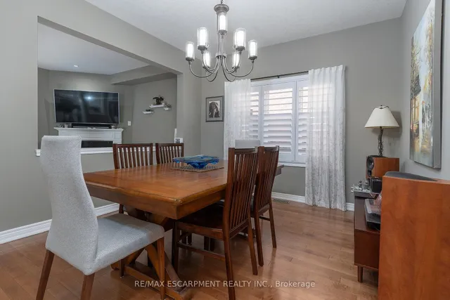 Additional image 7 of 537 VALRIDGE Dr