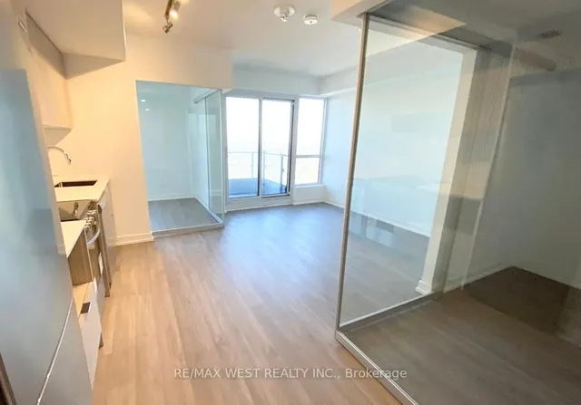 395 Bloor St Unit 4905