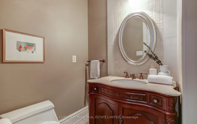 Additional image 26 of 249 Sheldrake Blvd