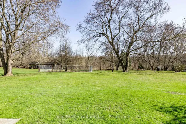 Additional image 39 of 266 Sumach Dr