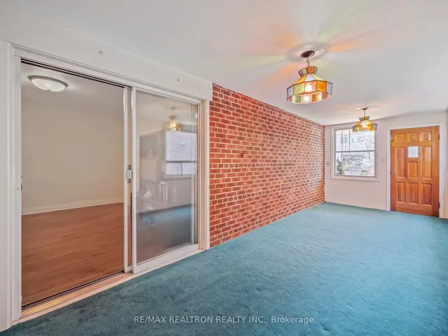 Additional image 21 of 397 Cortleigh Blvd