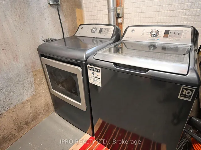 Additional image 34 of 13 Avon Park Dr