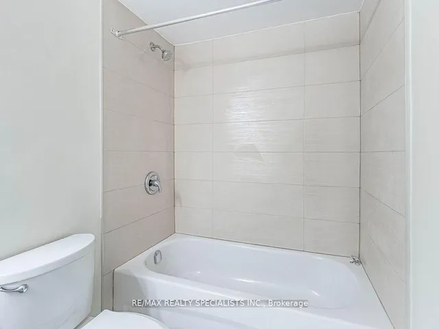 Additional image 25 of 140 Pressed Brick Dr