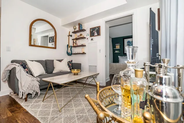 Additional image 19 of 100 Western Battery Rd Unit 1601