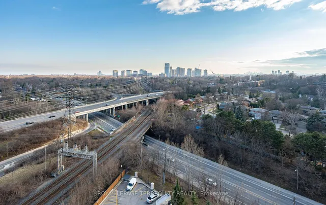 Additional image 37 of 1135 Royal York Rd Unit 1302