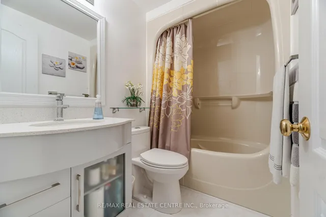 Additional image 27 of 24 Acadian Hts