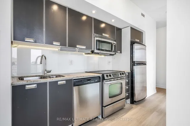 Additional image 5 of 33 Charles St Unit 3808