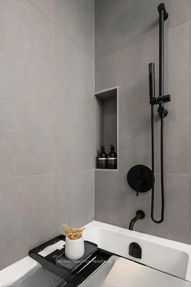 Additional image 8 of 55 Charles St Unit 3111