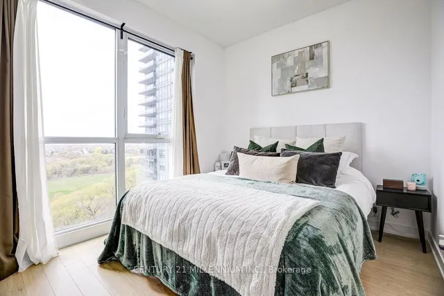 Additional image 16 of 10 Park lawn Rd Unit 1304