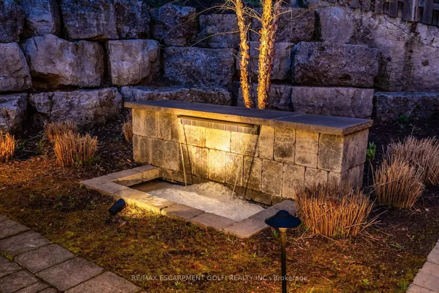 Additional image 38 of 1 Tristan Crt