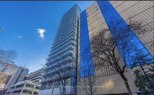 Additional image 2 of 210 Simcoe St Unit 704