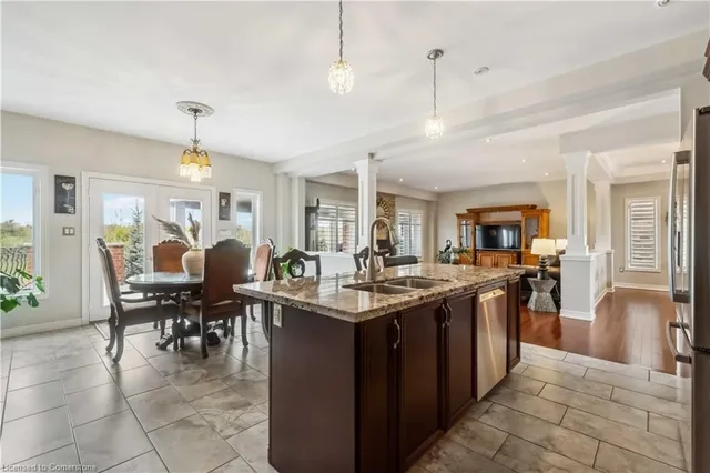 Additional image 30 of 100 Kingsview Dr