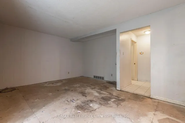 Additional image 42 of 476 Westheights Dr