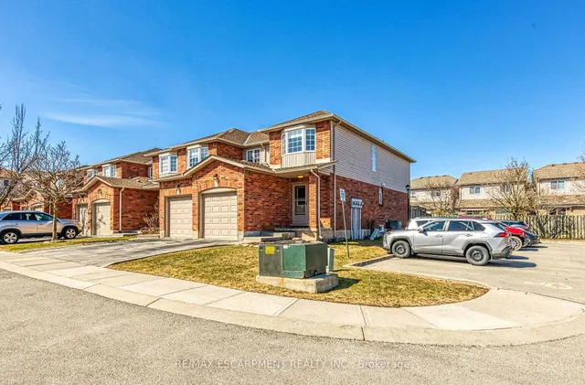 Additional image 2 of 174 Highbury Dr Unit 13