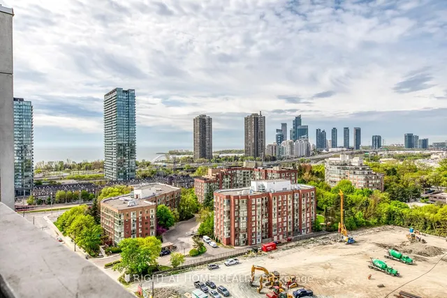 Additional image 24 of 45 Southport St Unit PH11