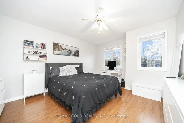 Additional image 13 of 36 Roxton Cres