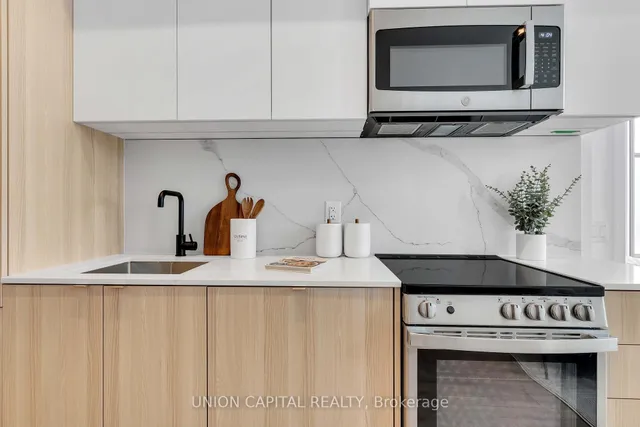 Additional image 12 of 500 Dupont St Unit 207