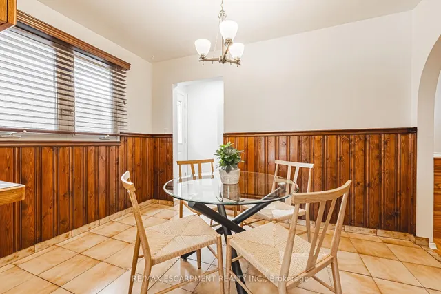 Additional image 14 of 98 Deerhurst Rd