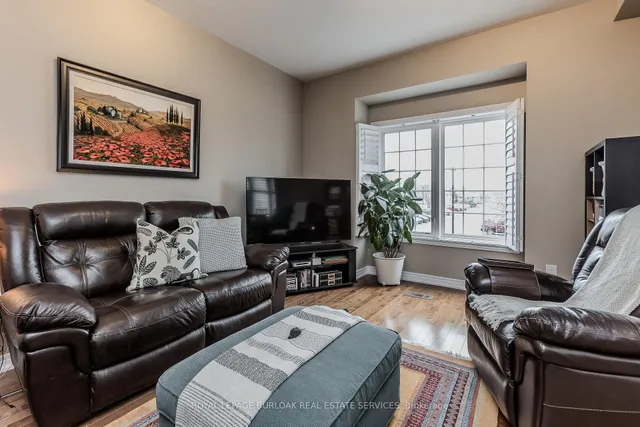 Additional image 23 of 1401 Plains Rd Unit 112