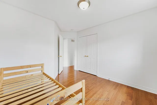 Additional image 26 of 4 Summerdale Cres