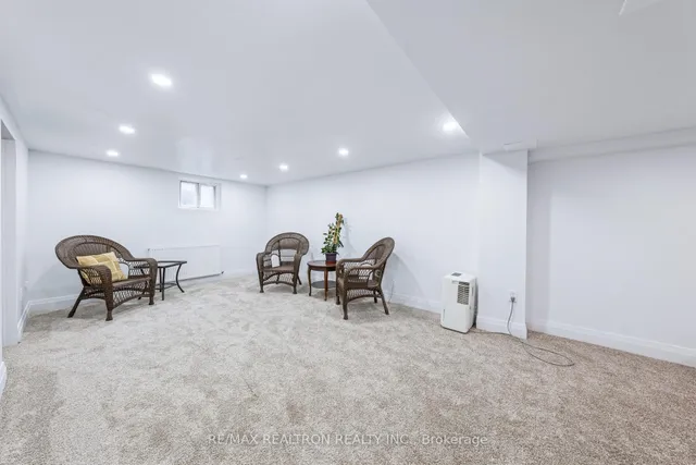 Additional image 25 of 16 Plaxton Dr