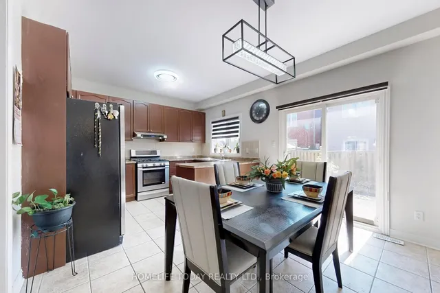 Additional image 22 of 40 Oblate Cres