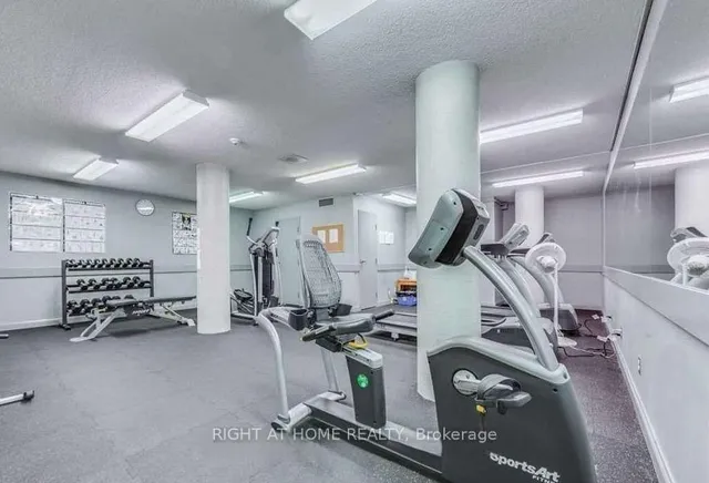 Additional image 26 of 92 King St Unit 403