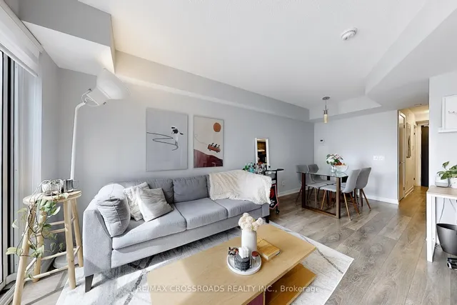 Additional image 19 of 87 Peter St Unit 1005