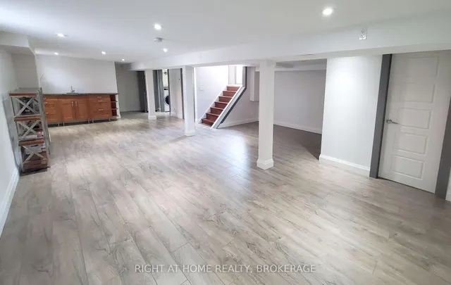 Additional image 9 of 704 Cedar Ave