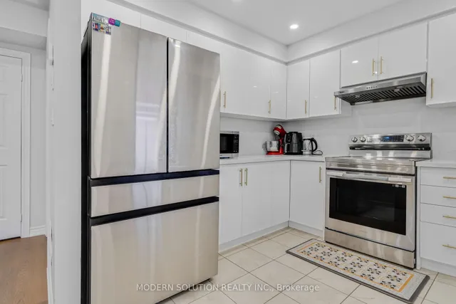 Additional image 19 of 200 Veterans Dr Unit 22