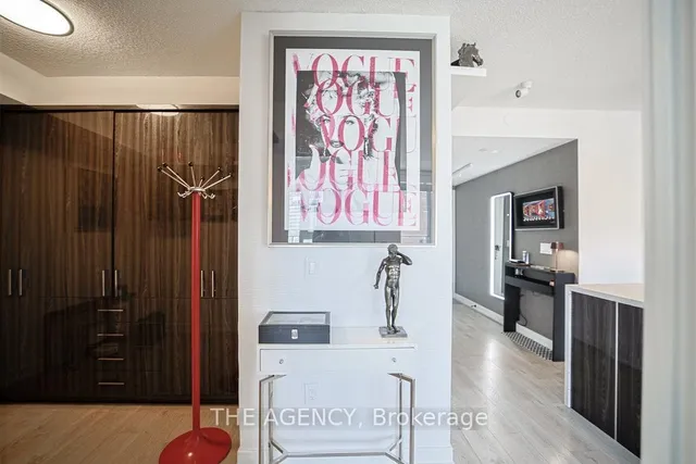 Additional image 21 of 50 Wellesley St Unit 1109