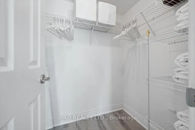 Additional image 25 of 15 Greenview Ave Unit 1514