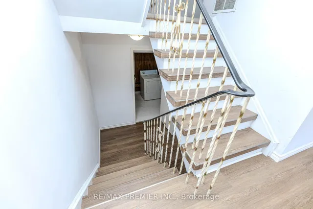 Additional image 16 of 2012 Martin Grove Rd Unit 48