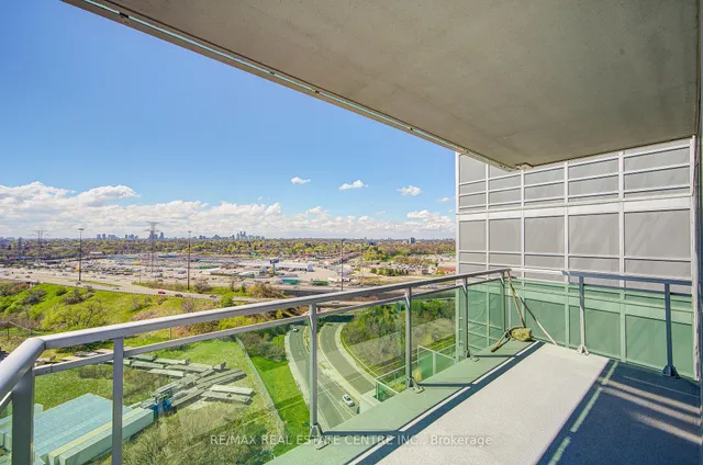 Additional image 40 of 16 Brookers Lane Unit 1602