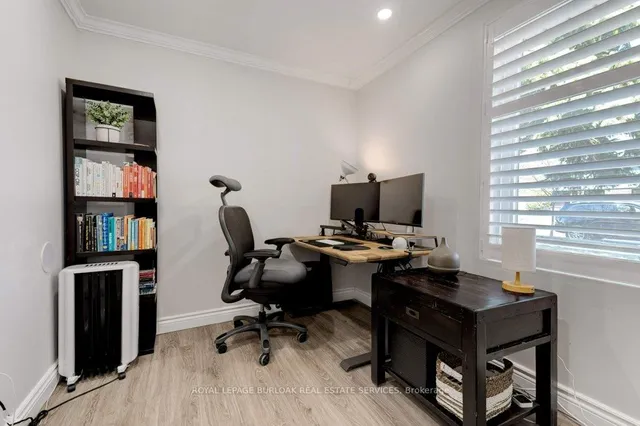 Additional image 20 of 360 Cosburn Cres