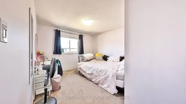 Additional image 36 of 117 Eaglecrest St